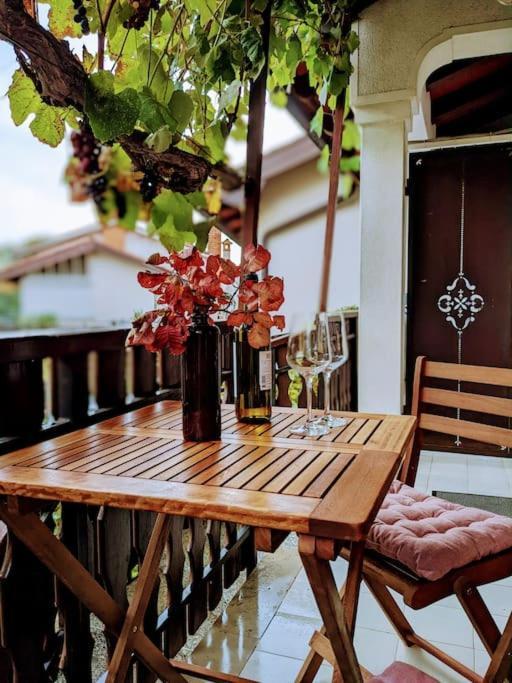 Apartment Kolodvor Dornberk المظهر الخارجي الصورة