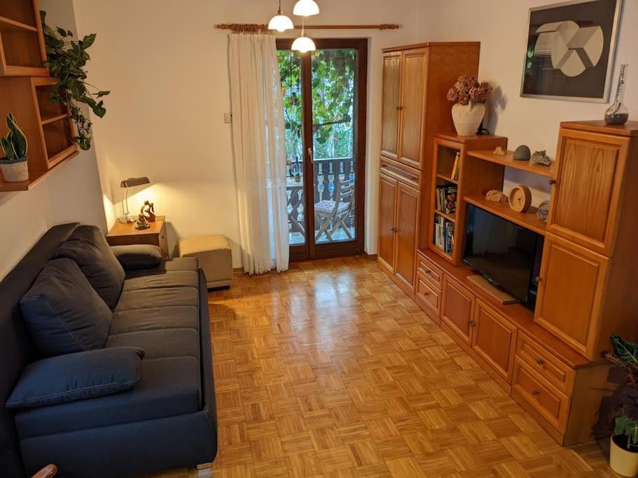 Apartment Kolodvor Dornberk المظهر الخارجي الصورة